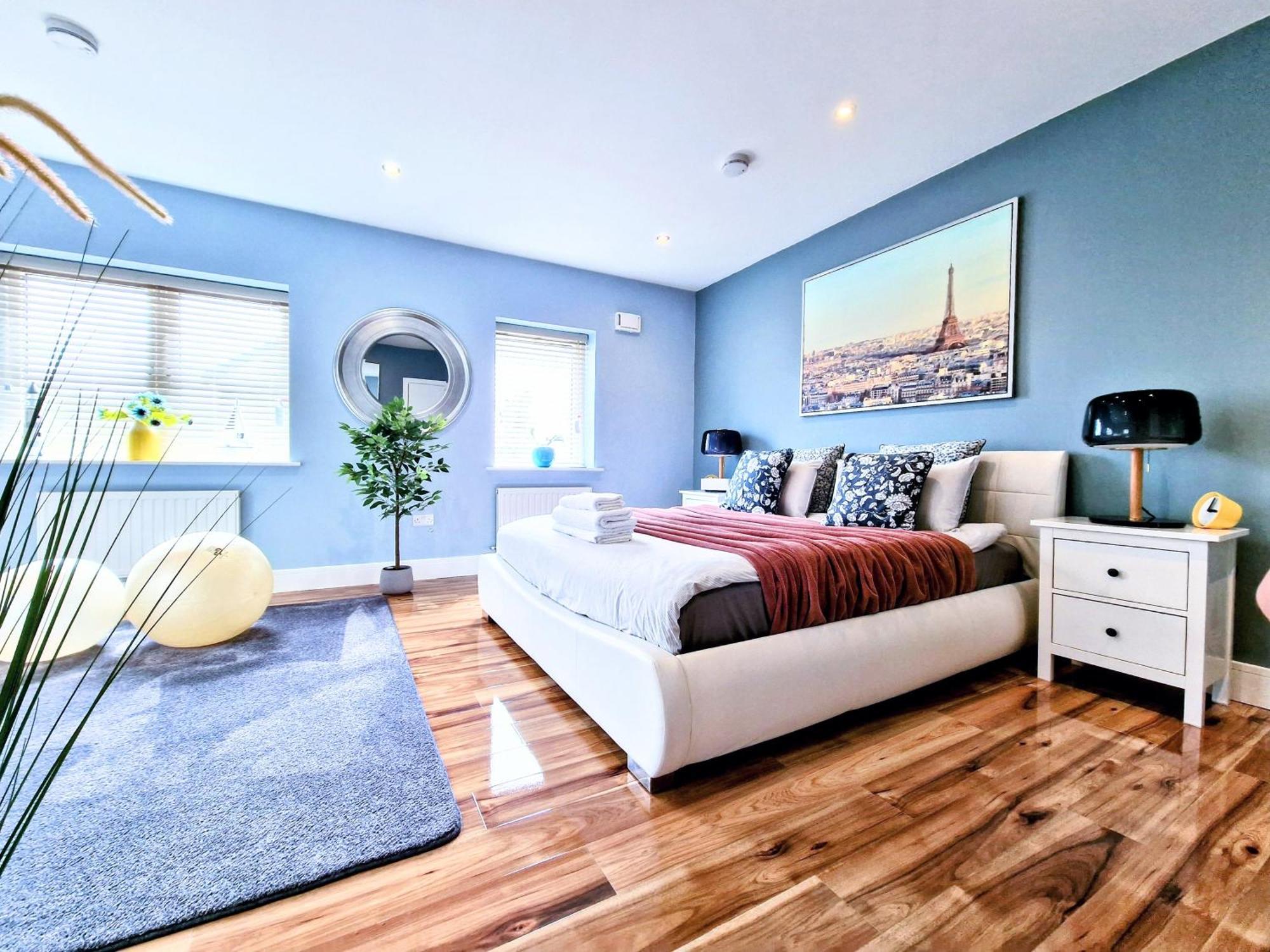 Master Bedroom With Ensuite Lucan Exterior photo